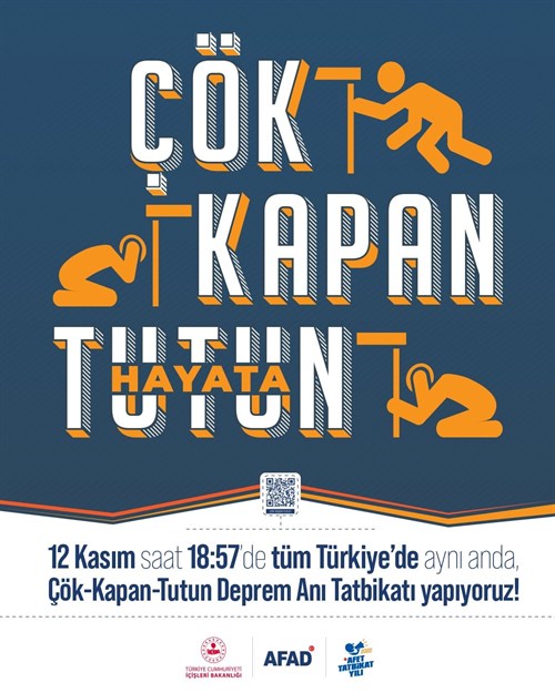 İlçemizde 12 Kasım 2022 Cumartesi günü saat 18.57'de "Deprem Anı (Çök-Kapan-Tutun) Tatbikatı" düzenlendi.