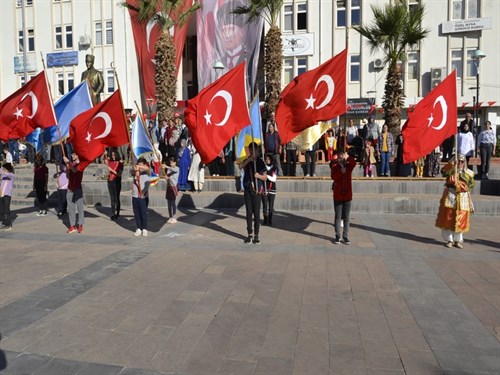 CUMHURİYETİMİZİN 99. YIL DÖNÜMÜ İLÇEMİZDE COŞKUYLA KUTLANDI
