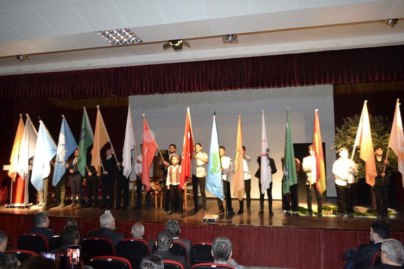 İlçemizde 12 Mart İstiklal Marşı'nın kabulünün 102. yıldönümü ve Mehmet Akif Ersoy'u anma programı gerçekleştirildi.